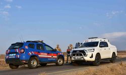 Yol kenarında silahla vurulmuş erkek cesedi bulundu