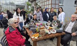 Yıllarca Öğrenci Yeşerttiler, Şimdi Doğayı Yeşertiyorlar