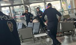 10 gündür otogarda yaşayan avukat oturduğu yerde hayatını kaybetti