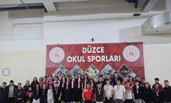 161 sporcu bilek güreşinde mücadele etti