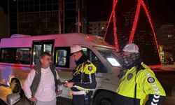 Adana’da trafik denetimi: 60 araç sürücüsüne 495 bin lira ceza