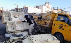 Akdeniz’in sokakları mobilya ve hurda atıklardan arındırılıyor