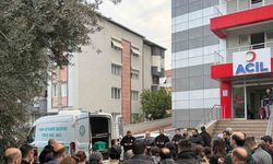 Ameliyat yaptığı sırada kalp krizi geçiren doktor hayatını kaybetti