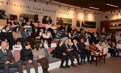 Anadolu Üniversitesi’nde ’Yapay Zekâ ve Sağlık’ semineri düzenlendi