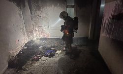 Antakya’da metruk bina yangını