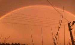 Antalya’da çiftçinin çifte gökkuşağı heyecanı kameraya yansıdı