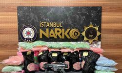 Avcılar’da bir eve zulalanan 601 bin 380 adet uyuşturucu hap ele geçirildi