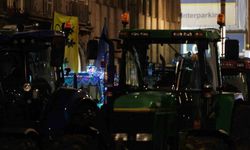 Avrupalı çiftçilerden AB zirvesinin yapıldığı Brüksel’de traktörlü protesto