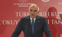 Bakan Ersoy: "Genel Okuyucu Dizisi’ ile başlatılan 100 kitaplık proje, özellikle gençlerin ‘tarih sıkıcı ve anlaşılmazdır’ algısını kıracak"