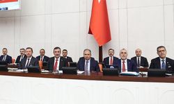 Bakan Işıkhan: "Asgari ücret miktarının çalışanlarımızın gelirlerini enflasyona ezdirmeyecek şekilde belirlenmesi için çalışmalarımızı sürdüreceğiz"