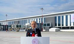 Bakan Uraloğlu: "Her gün ortalama yaklaşık 9 stadyum dolusu yolcu havayolu ile seyahat etti"