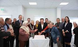 Başkan Aras'tan Yaşamevi'ni mutlu eden ziyaret