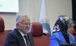 Başkan Büyükkılıç, Kasım ayında medyanın en çok konuştuğu 4. büyükşehir belediye başkanı oldu