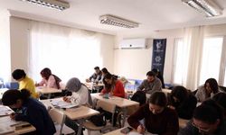 Başkan Çerçioğlu, memur adaylarının yanında