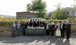 Başkan Yalçın; Türk Dünyası Vizyon Belgesi Tanıtım Programı’nda