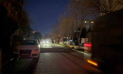 Beylikdüzü'nde sokak aydınlatmalarına bakım yapılmıyor