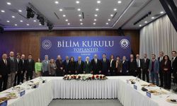 Bilim Kurulu toplantısı Rektör Hacımüftüoğlu’nun katılımıyla gerçekleştirildi; Bilim temelli sosyal politikalar vurgusu