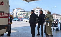 Bursa’da bebeğin akciğerine fıstık kaçtı