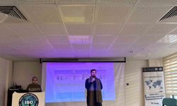 Bursa’da Meslek Lisesinde Dünya Seninle Konuşuyor etkinliği