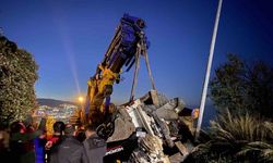 Bursa’da vinçten düşen iş makinesi paniğe neden oldu