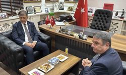 ’Çıplak ayak’ eylemine Başkan Cemil Tugay’dan yanıt