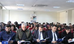 Cizre'de öğretmenlere 'anlayarak hızlı okuma' eğitimi
