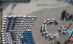 Çorum’da jandarma ve emniyete tahsis edilen 123 yeni araç törenle teslim edildi