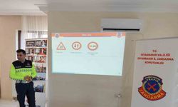 Diyarbakır’da trafik ekipleri emniyet kemeri takmanın önemini anlattı