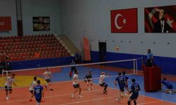 Düzce Belediyesi Spor Akademisi evinde Niksar Belediyespor’u 3-1 ile geçti