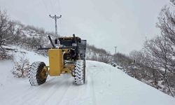 Elazığ'da 88 köy yolunda çalışmalar sürüyor