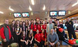 Eskişehir’de ’Okul Sporları Bowling Müsabakaları’ tamamlandı