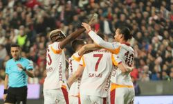 Galatasaray, Antalyaspor’a karşı yenilmezlik serisini 19 maça çıkardı