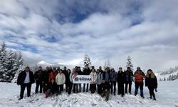 Gümüşhane’de kartpostallık manzara eşliğinde doğa yürüyüşü