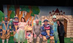 "Her Çocuğa Bir Tiyatro, Her Kalbe Kitap Sevgisi"