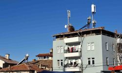 Hisarcık'ta mahalle sakinlerinden baz istasyonuna tepki