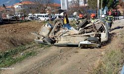 İki aracın çarpıştığı kazada yaşlı sürücü hayatını kaybetti