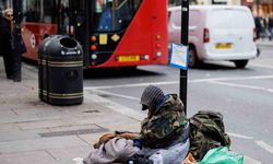 İngiltere’de 380 binden fazla kişi evsiz
