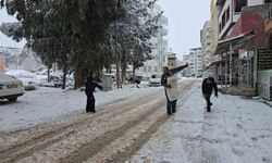 İslahiye'de kar etkili oluyor