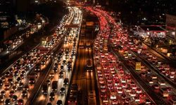 İstanbul Cevizlibağ’da trafik yoğunluğu havadan görüntülendi