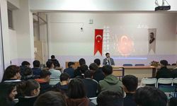 Karakoçan’da öğrencilere konferans