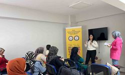 Kars’ta kadınlara KADES uygulaması tanıtıldı