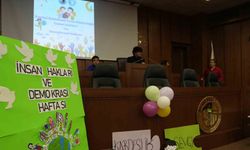 Kartal’da kreş öğrencilerinden örnek demokrasi davranışı