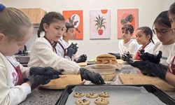 Kartepe’deki ilkokulda "Türkiye Yüzyılı Maarif Modeli" ile çok yönlü eğitim