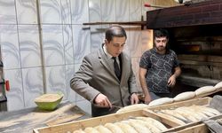 Kaymakam Başar fırında ekmek pişirip, çay ocağında kahve hazırladı