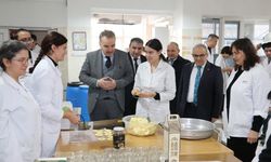 Kaymakam Odabaş meslek lisesindeki üretim alanlarını inceledi