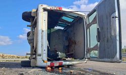 Kilis-Hatay karayolunda panelvanla cip çarpıştı: 3 yaralı