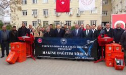 Kilis'te üreticilere hibe destekli tarım ve hayvancılık ekipmanları dağıtıldı