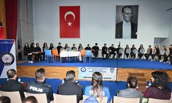 Kütahya’da parlayan yıldızlar sahne aldı