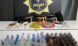 Lüleburgaz’da narkotik operasyonunda 20 gözaltı: Uyuşturucu, kaçak içki ve 3 adet silah ele geçirildi