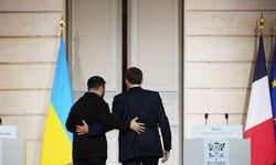 Macron: "Toprak meselelerini tartışabilecek tek taraf Ukrayna’dır"